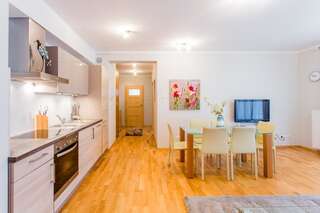 Апартаменты Apartamenty Promenada - visitopl Свиноуйсьце Two-Bedroom Apartment - Ulica Cieszkowskiego-6